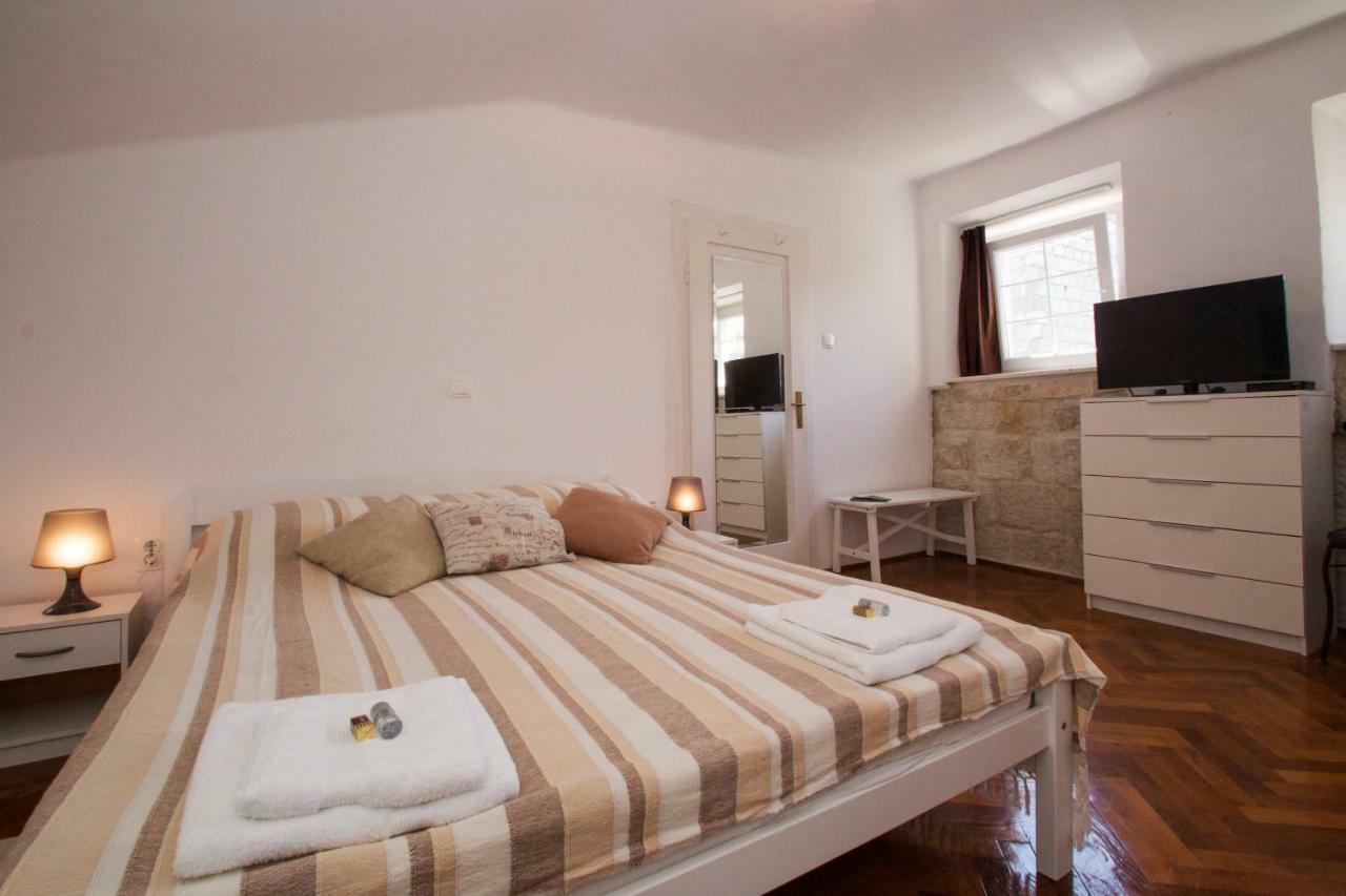White House Apartments Korčula Esterno foto